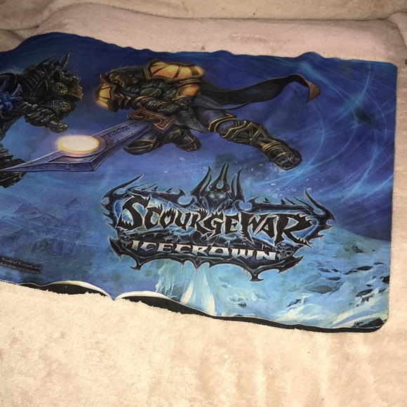 2010 Blizzard entertainment world of Warcraft TCG Scourgewar Icecrown mat 💕 - Picture 2 of 4